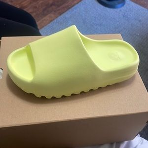 Glow Yeezy slides 7 men